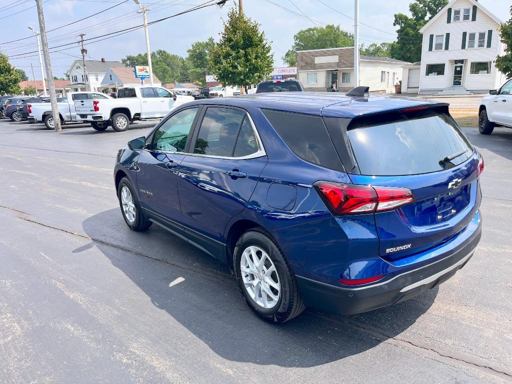 used 2022 Chevrolet Equinox car, priced at $21,194