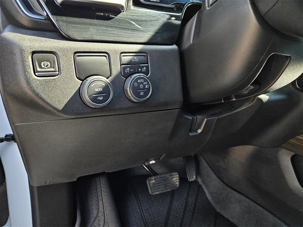 used 2022 Chevrolet Silverado 1500 car, priced at $39,700