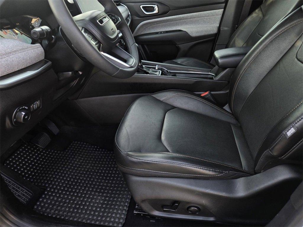 used 2023 Jeep Compass car, priced at $20,900