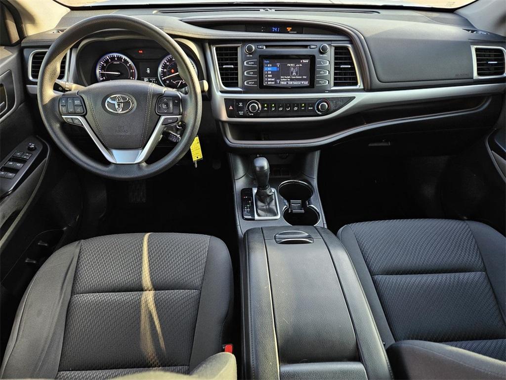 used 2016 Toyota Highlander car, priced at $22,500