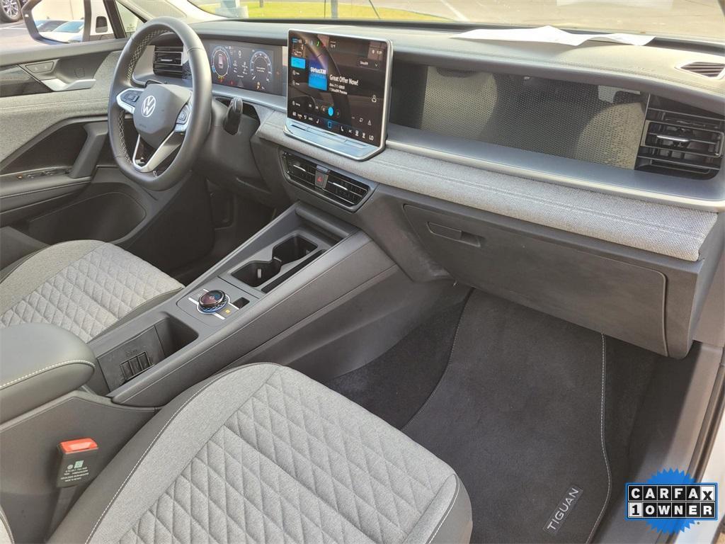 used 2025 Volkswagen Tiguan car, priced at $26,750