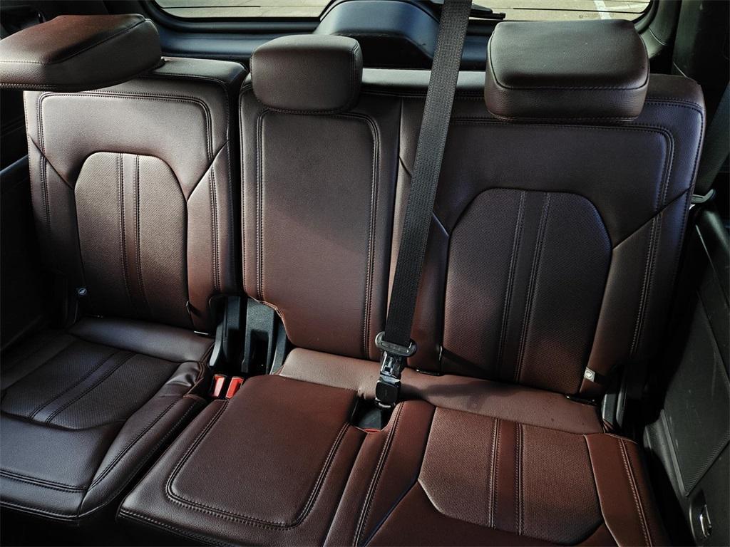 used 2023 Ford Expedition car, priced at $43,500