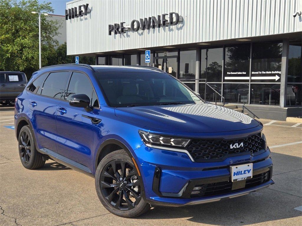 used 2023 Kia Sorento car, priced at $30,400