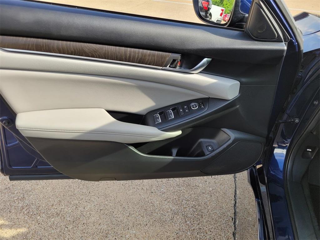 used 2019 Honda Accord car, priced at $21,900