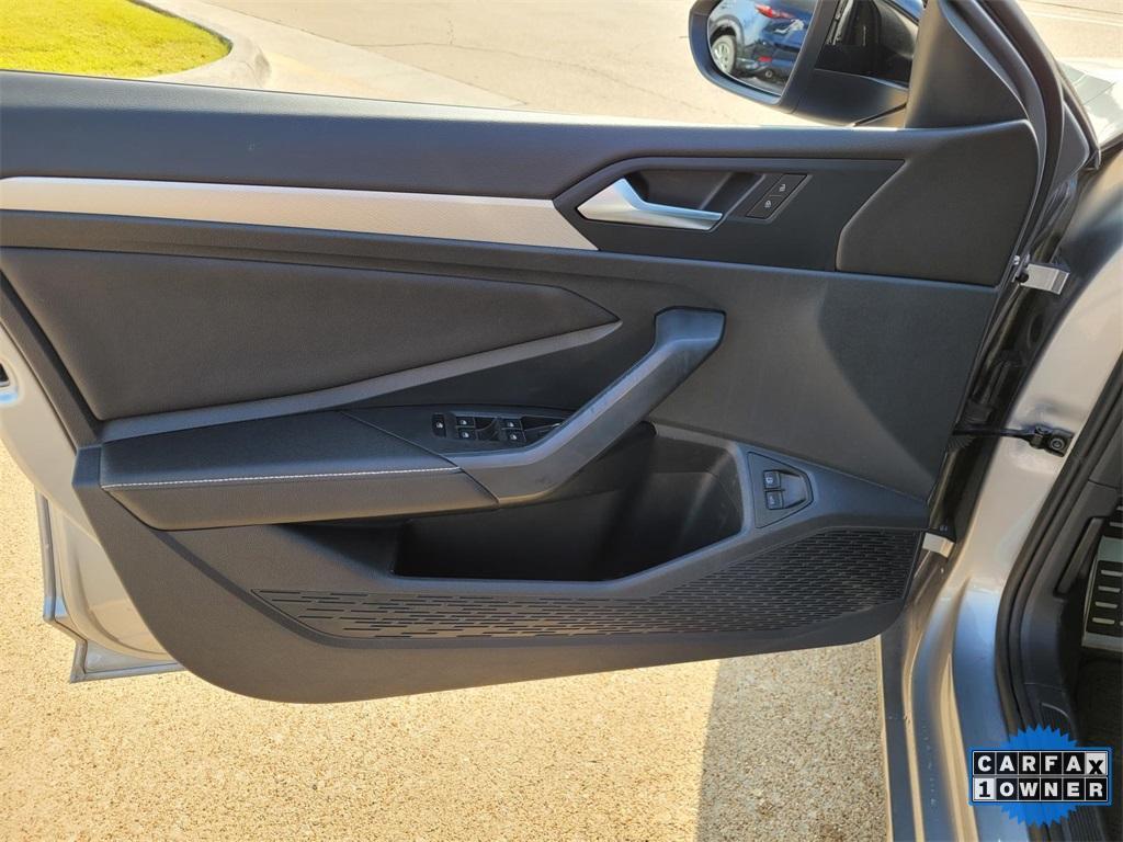 used 2024 Volkswagen Jetta car, priced at $18,900