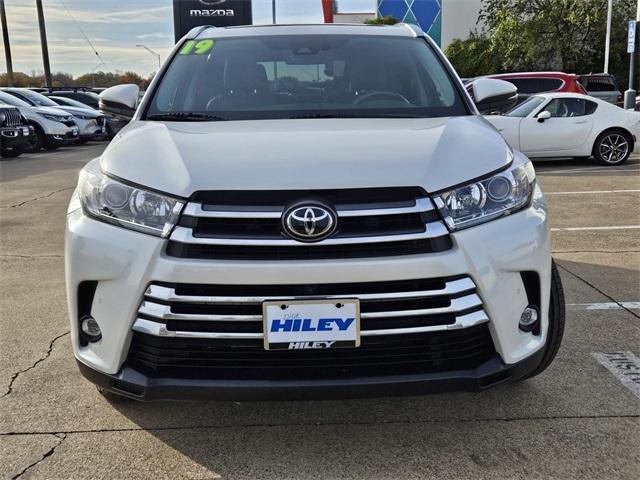 used 2019 Toyota Highlander car, priced at $24,778