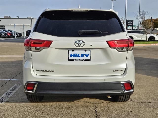 used 2019 Toyota Highlander car, priced at $24,778