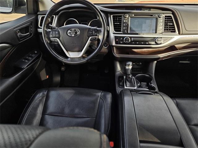 used 2019 Toyota Highlander car, priced at $24,778