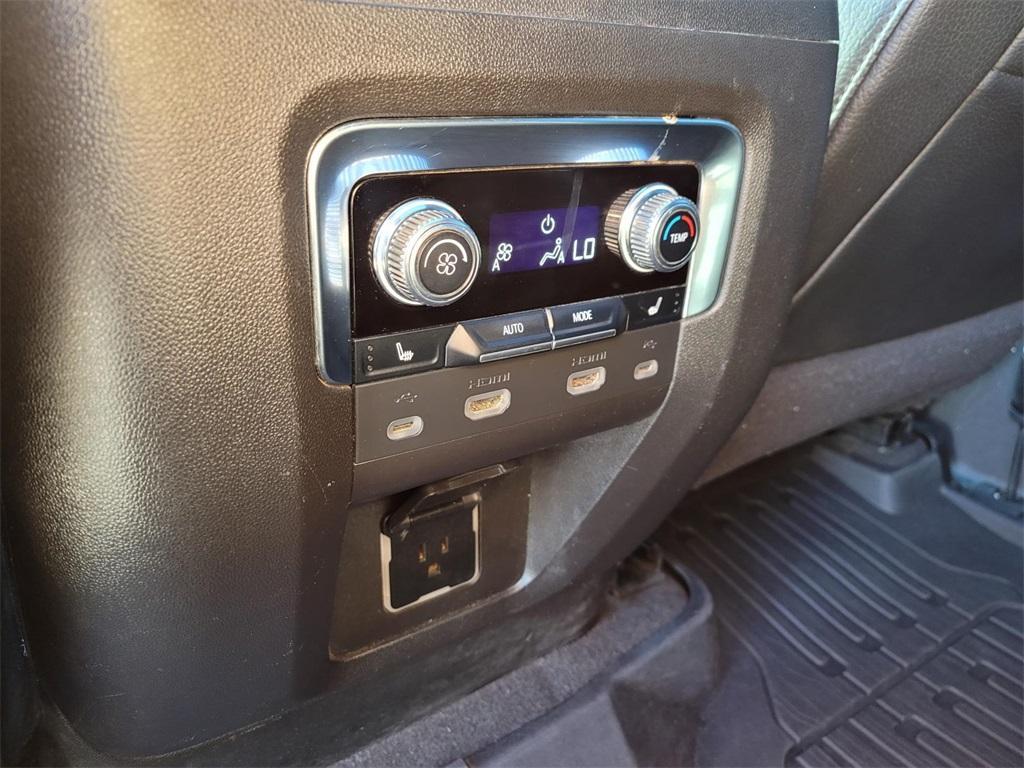 used 2021 GMC Yukon car, priced at $47,490