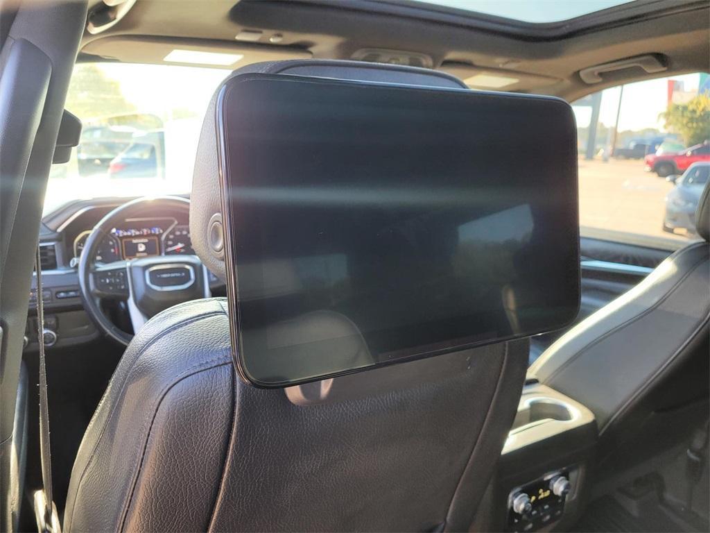 used 2021 GMC Yukon car, priced at $47,490