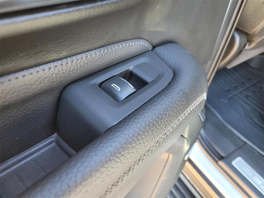 used 2021 GMC Yukon car, priced at $47,490