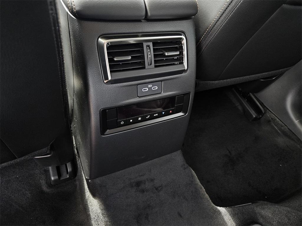 new 2025 Mazda CX-90 car, priced at $46,075