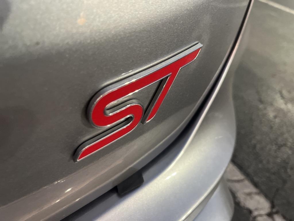 used 2023 Ford Edge car, priced at $31,500