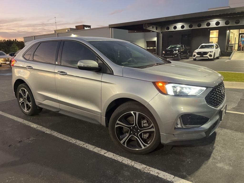 used 2023 Ford Edge car, priced at $31,500