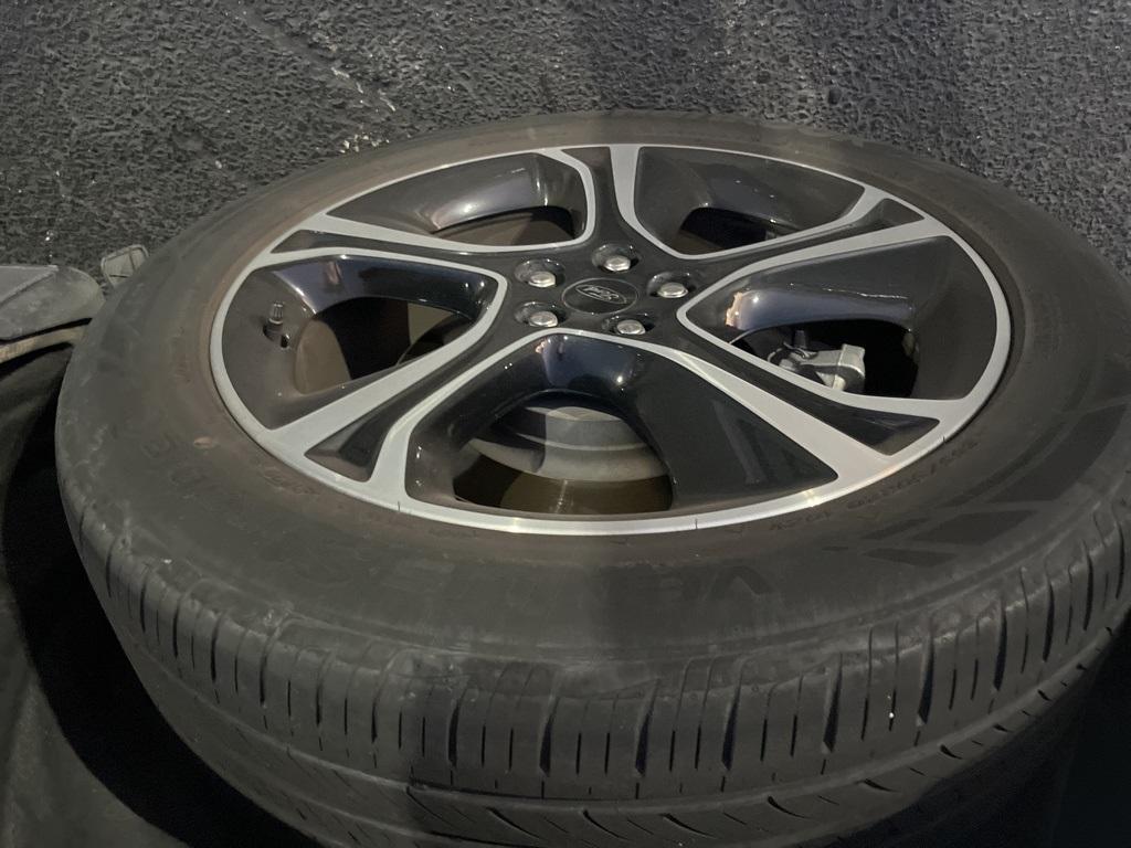 used 2023 Ford Edge car, priced at $31,500