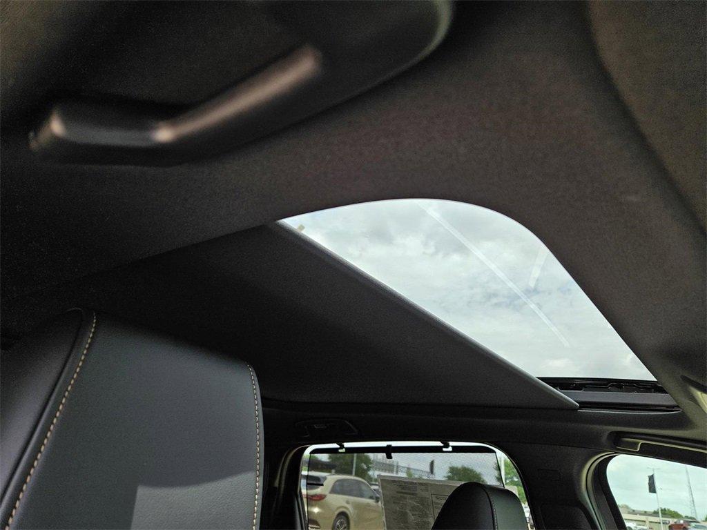 new 2025 Mazda CX-90 car, priced at $48,620