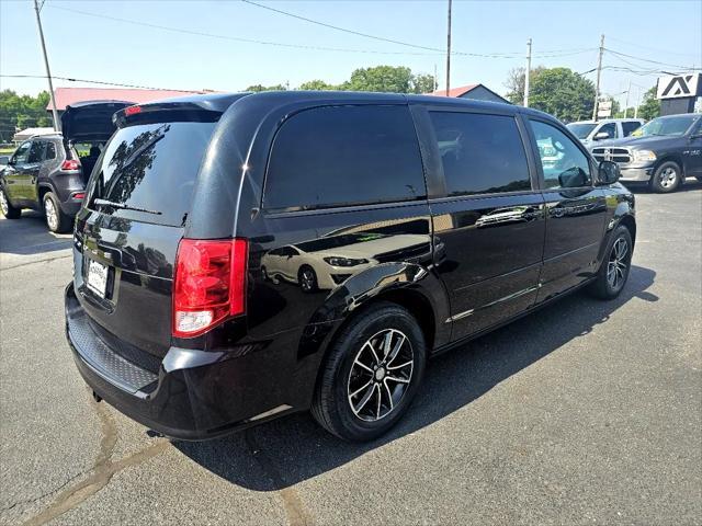 used 2015 Dodge Grand Caravan car, priced at $9,995