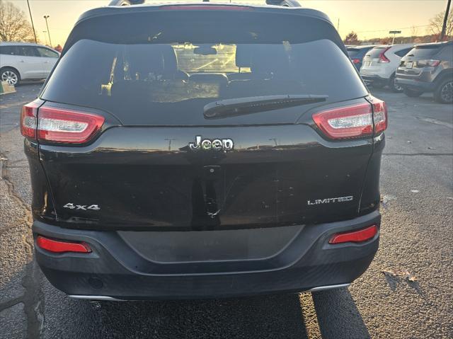 used 2016 Jeep Cherokee car, priced at $12,995