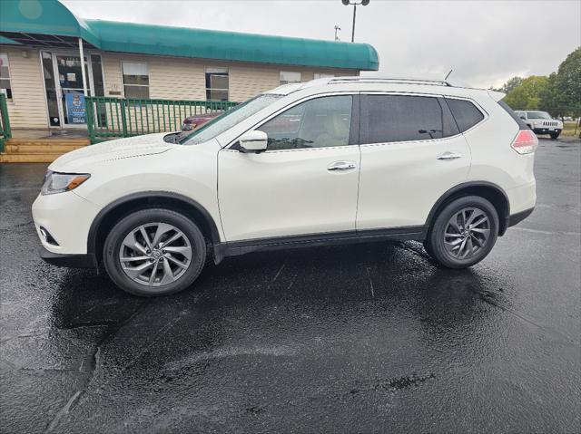 used 2016 Nissan Rogue car, priced at $16,995