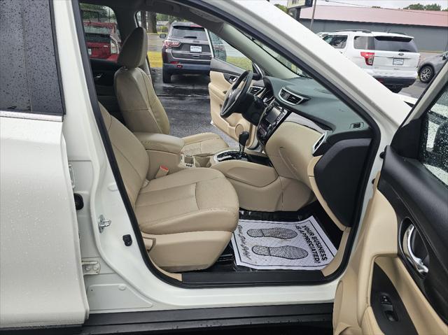 used 2016 Nissan Rogue car, priced at $16,995