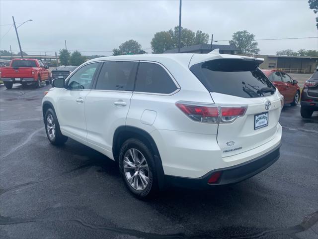 used 2016 Toyota Highlander car, priced at $17,995