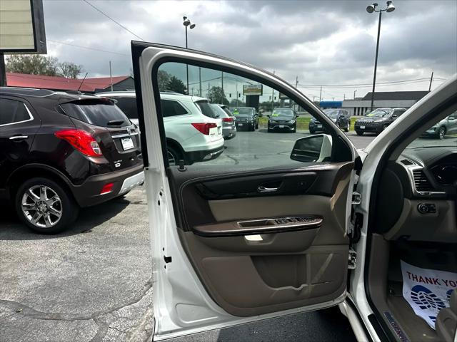 used 2015 GMC Acadia car, priced at $15,995