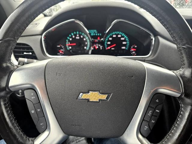used 2015 Chevrolet Traverse car, priced at $12,995