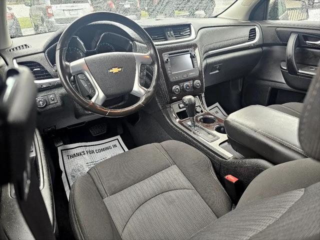 used 2015 Chevrolet Traverse car, priced at $12,995