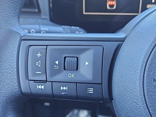 new 2025 Nissan Kicks car
