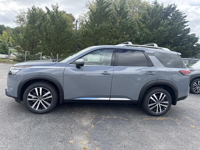 new 2025 Nissan Pathfinder car, priced at $50,332