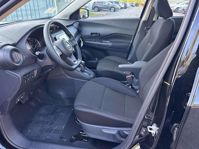 new 2025 Nissan Kicks Play car, priced at $22,347