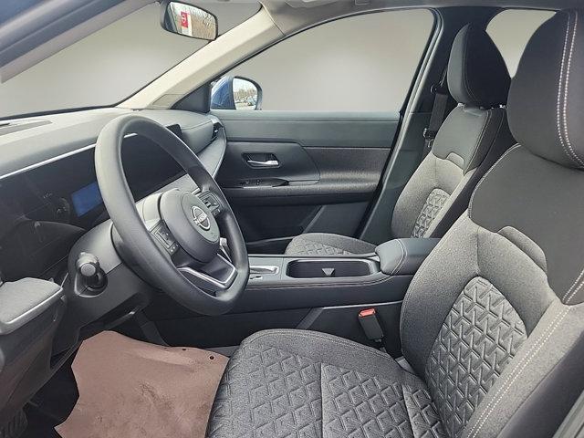 new 2025 Nissan Kicks car