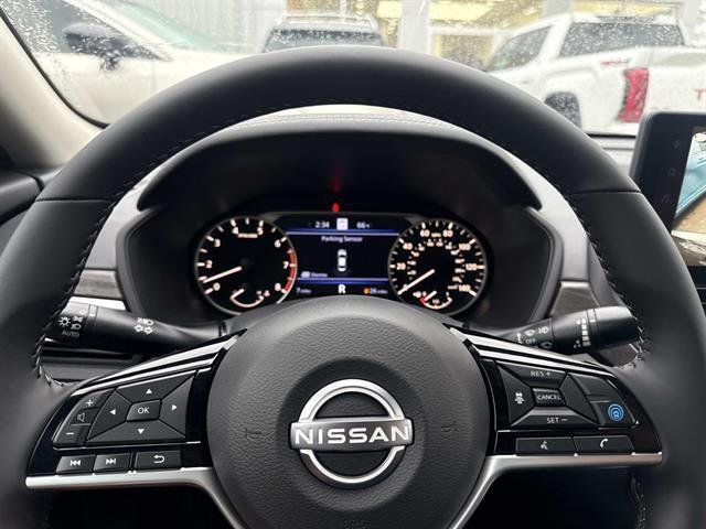 new 2025 Nissan Altima car, priced at $29,069
