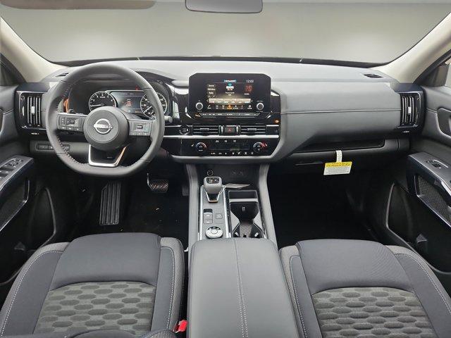new 2025 Nissan Pathfinder car, priced at $40,089