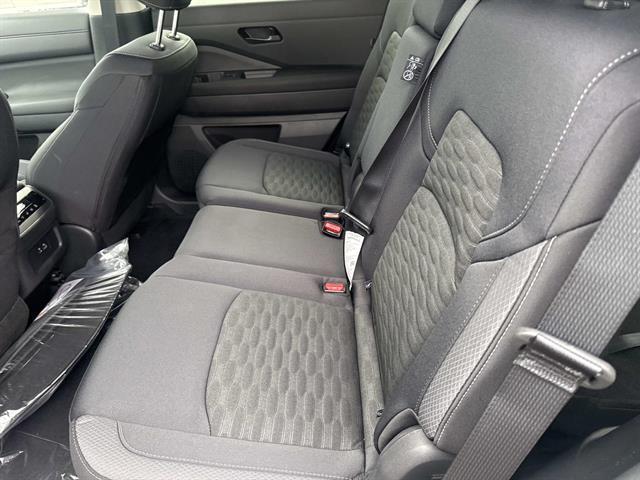 new 2025 Nissan Pathfinder car, priced at $41,075