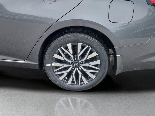 new 2025 Nissan Altima car, priced at $26,784