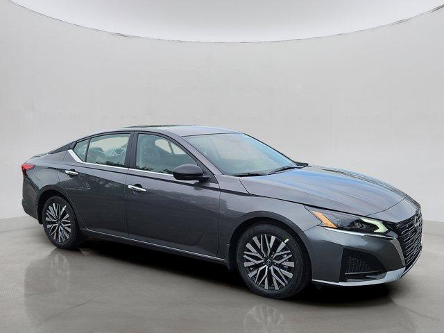 new 2025 Nissan Altima car, priced at $26,784