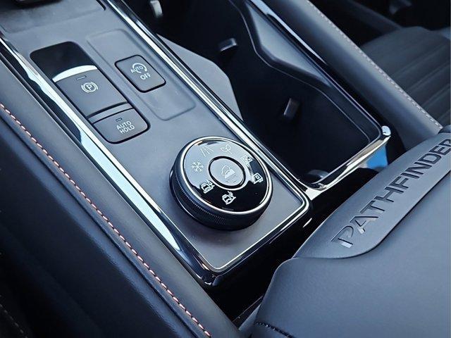 new 2025 Nissan Pathfinder car, priced at $46,600