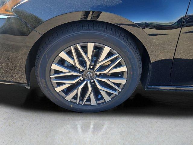 used 2023 Nissan Altima car, priced at $19,236