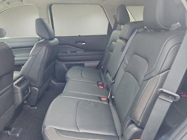 new 2025 Nissan Pathfinder car, priced at $43,504