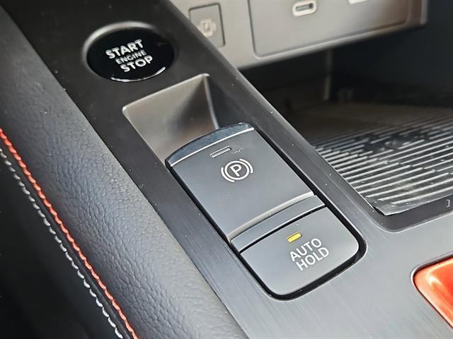new 2025 Nissan Kicks car, priced at $28,561