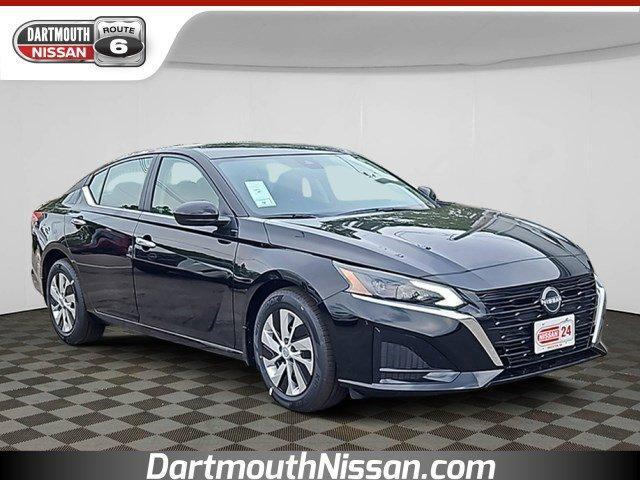 new 2025 Nissan Altima car, priced at $25,678