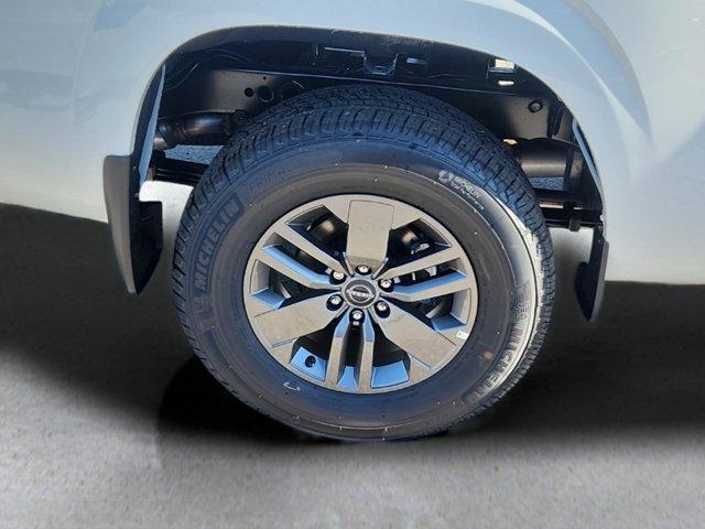 new 2025 Nissan Frontier car
