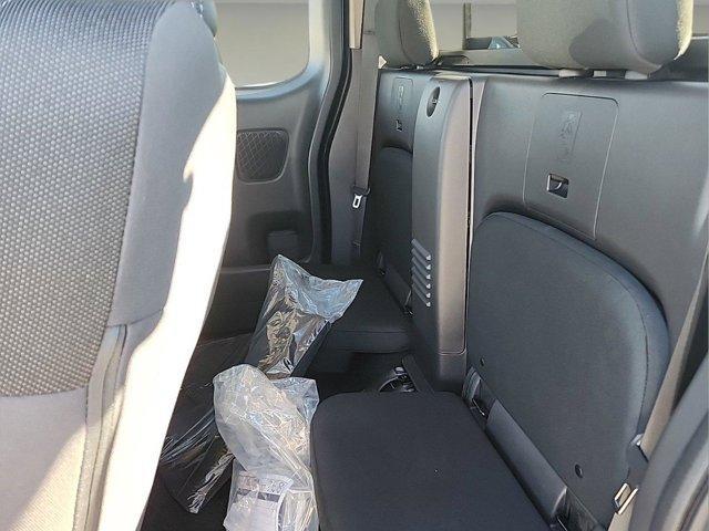 new 2025 Nissan Frontier car