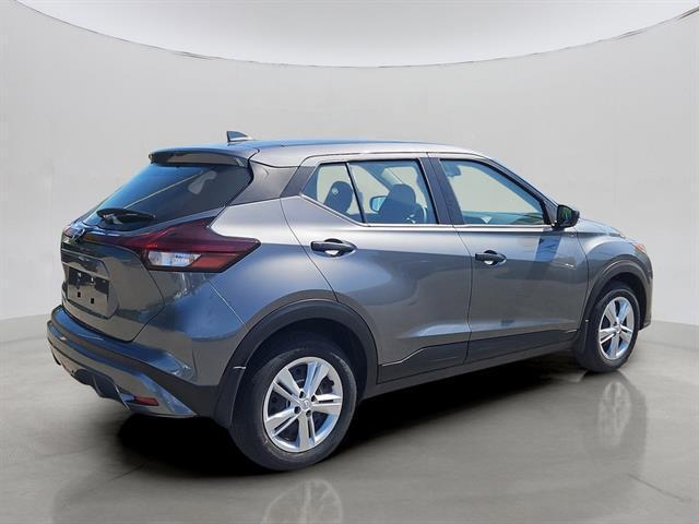 new 2025 Nissan Kicks Play car, priced at $22,347