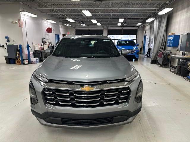 new 2025 Chevrolet Equinox car, priced at $29,995