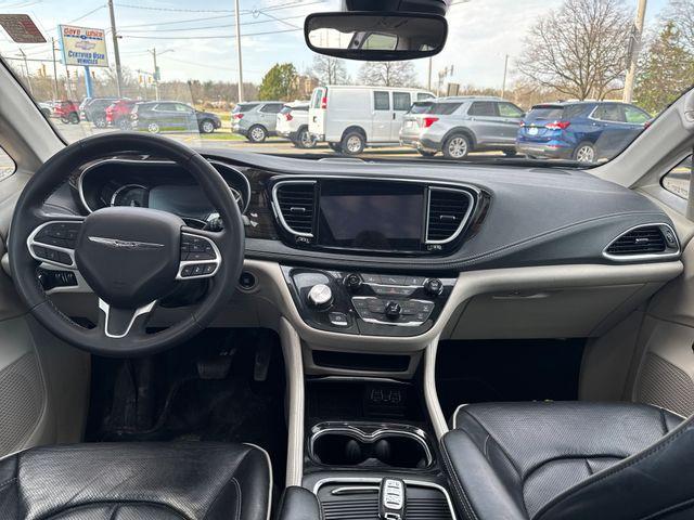 used 2023 Chrysler Pacifica Hybrid car, priced at $30,995