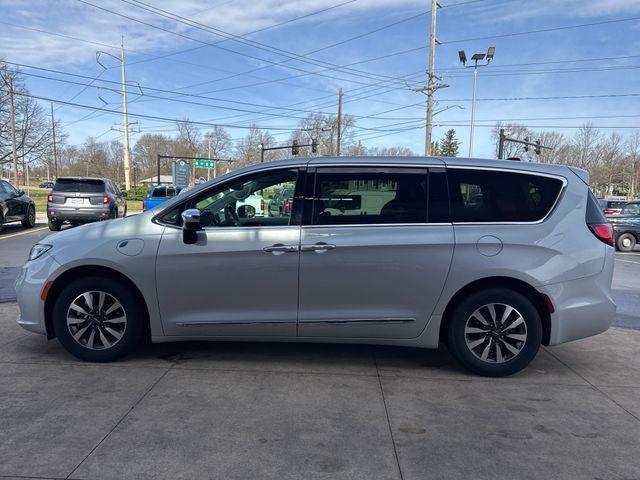 used 2023 Chrysler Pacifica Hybrid car, priced at $30,995
