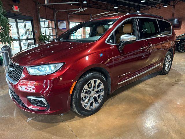 used 2023 Chrysler Pacifica Hybrid car, priced at $36,502