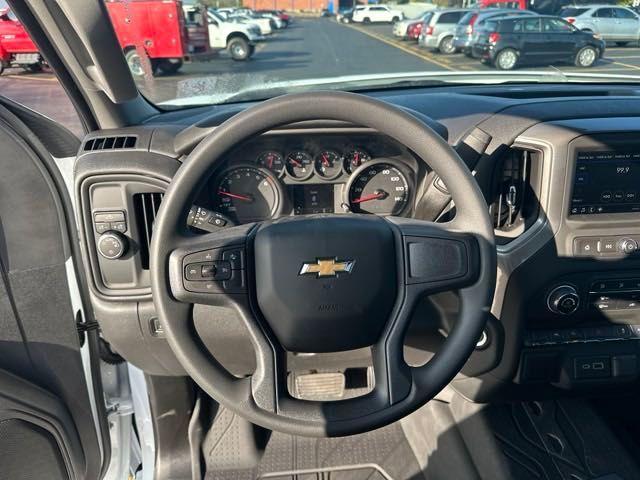 new 2025 Chevrolet Silverado 1500 car, priced at $41,280